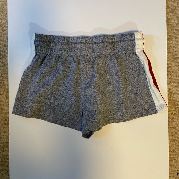 Roots Sweat Shirts Size Small - Picture 3 of 3